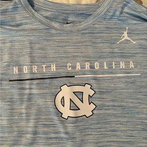 North Carolina Nike Dri Fit XL shirt